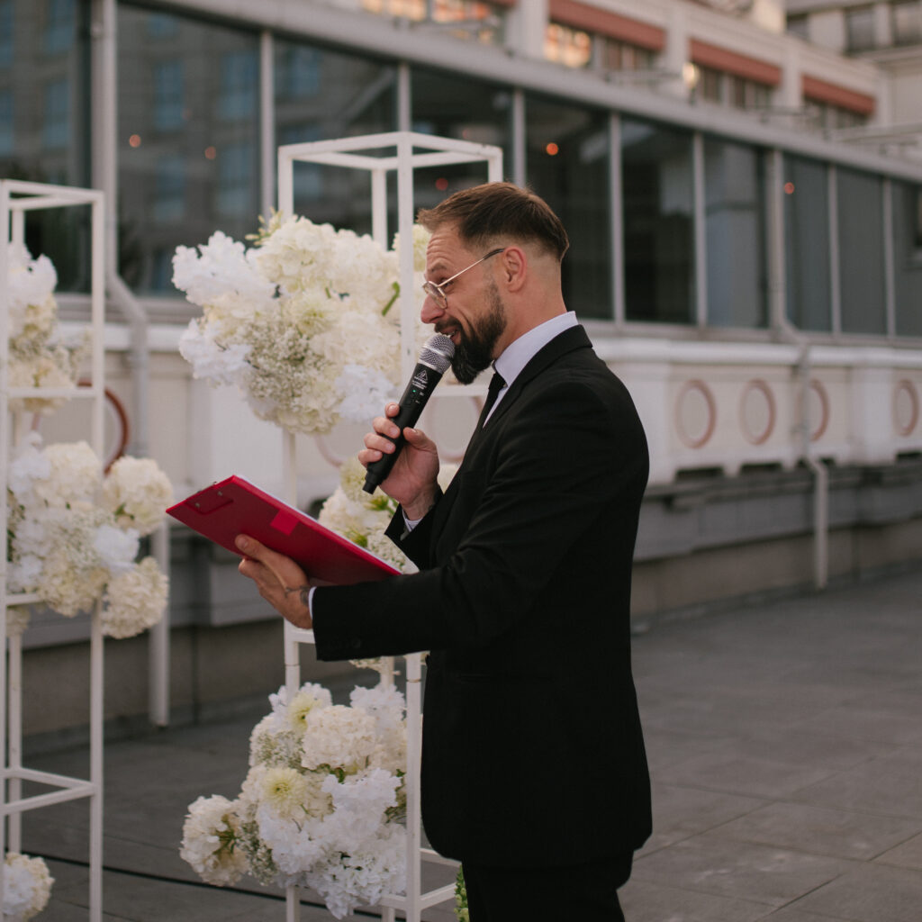 Krzysztof Himkowski, konferansjer, mówca ślubów humanistycznych